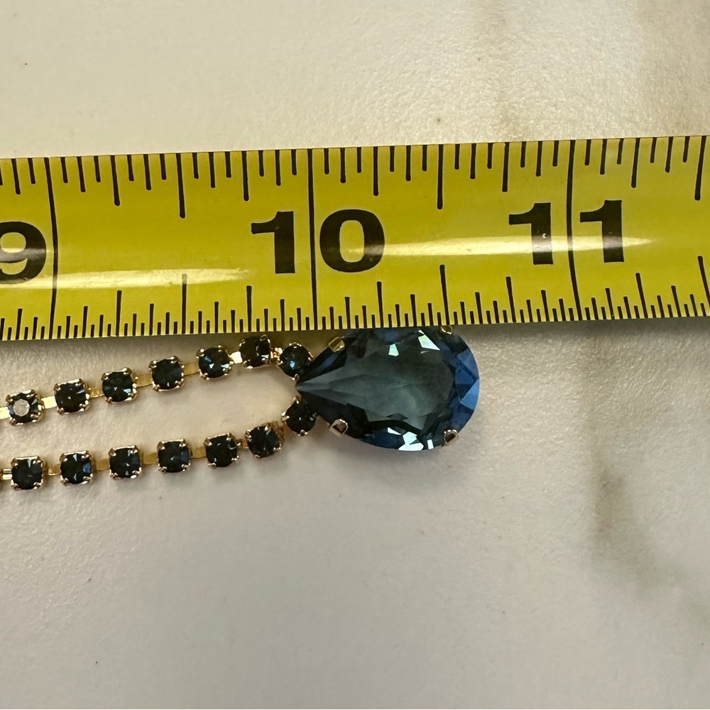 TOVA - Montana Blue Crystal Pendant Necklace on Crystal Chain in Gold Plating - Picture 13 of 14